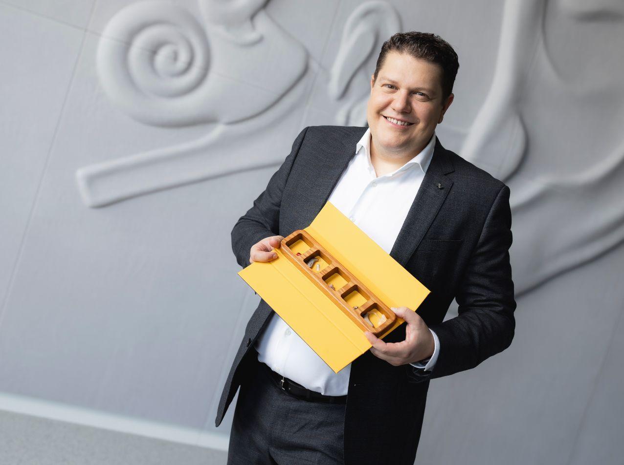 CEO Lukas Schinko