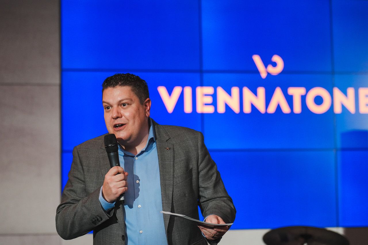 Lukas Schinko beim Viennatone-Launch-Event in Wien